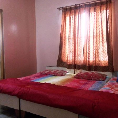 Hotel Om Palace - Couple Friendly & Local Id Accepted Jaipur Exteriör bild