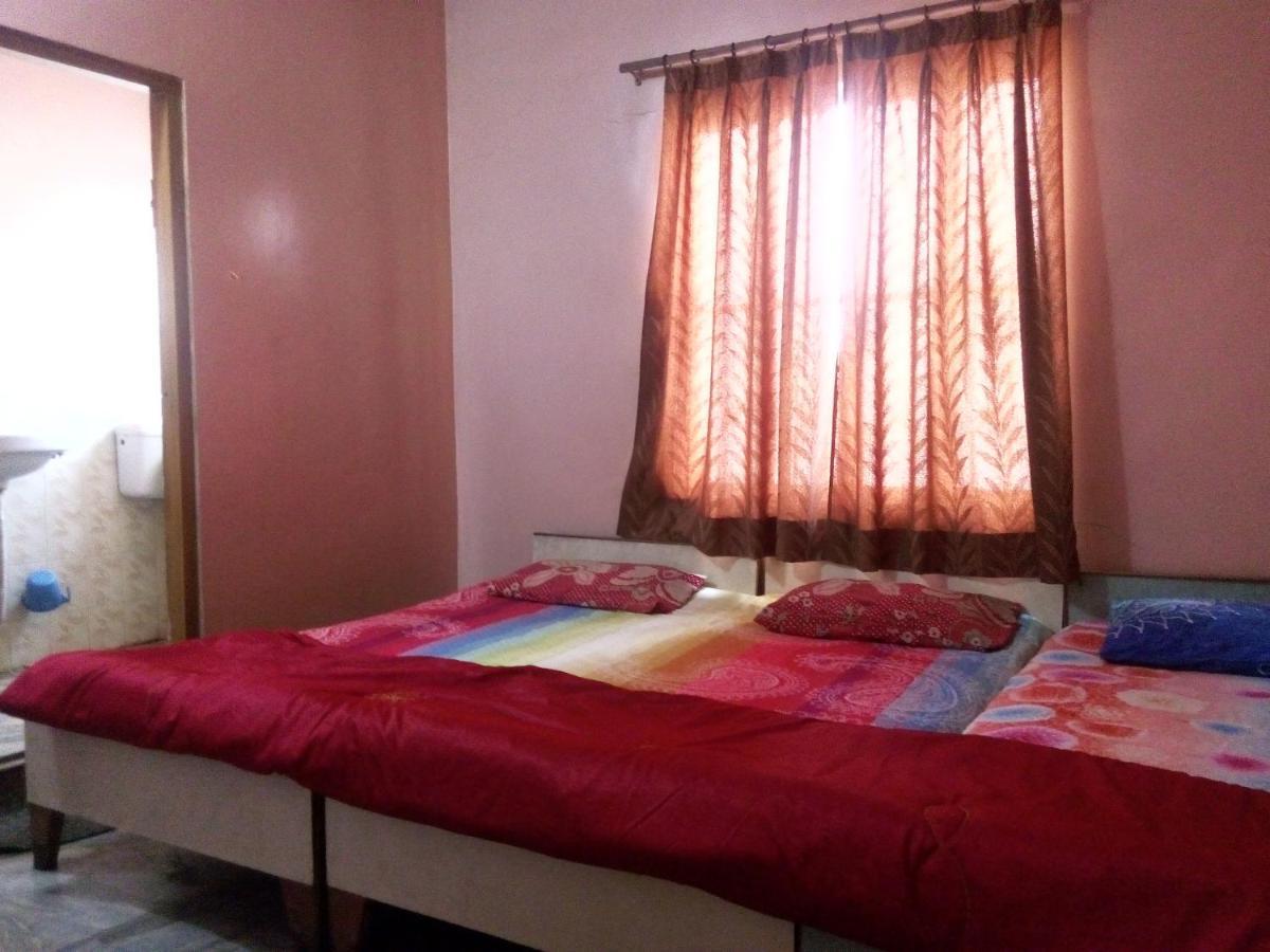 Hotel Om Palace - Couple Friendly & Local Id Accepted Jaipur Exteriör bild